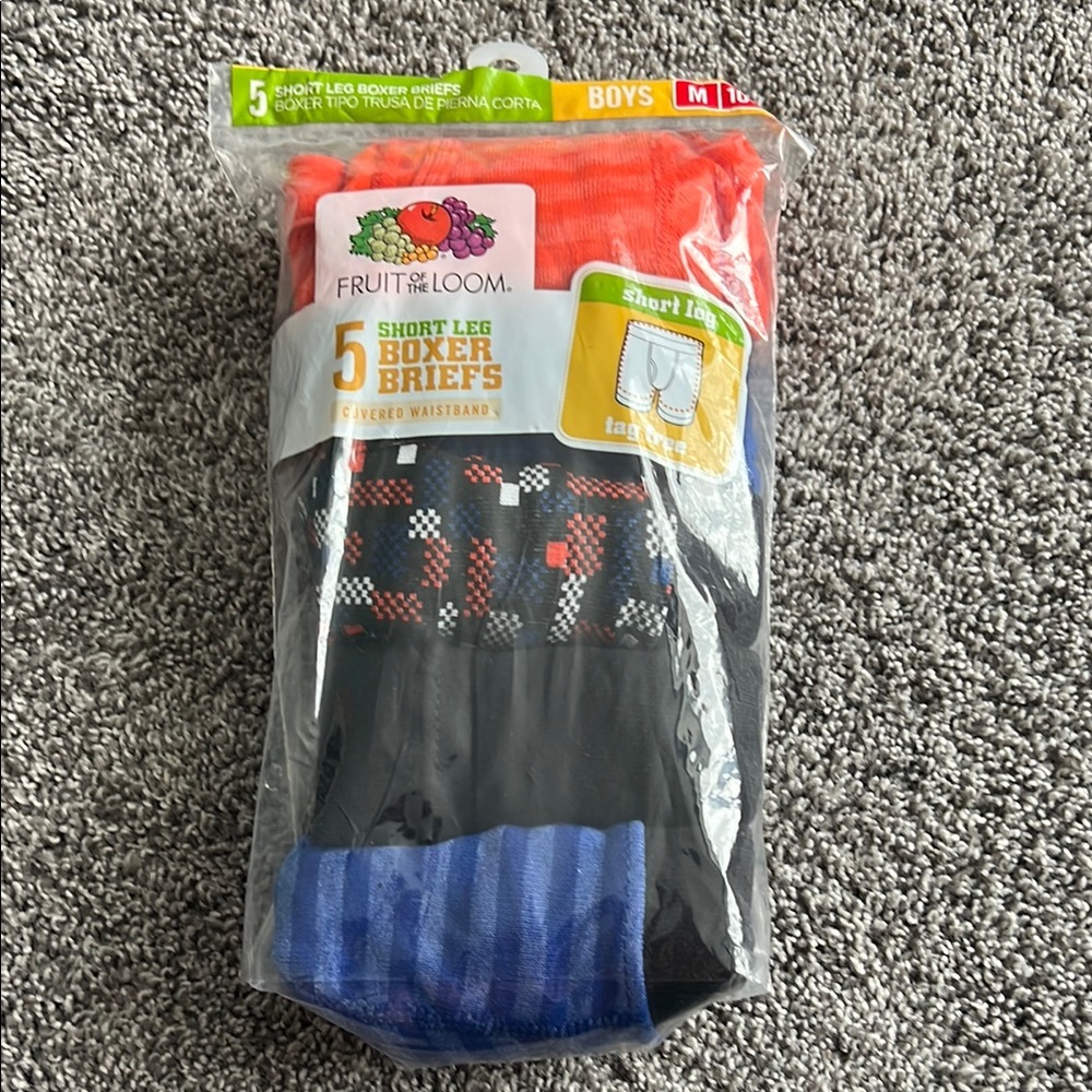 Fruit of the Loom boys boxer brief short leg Underwear Pack, brand new. Medium